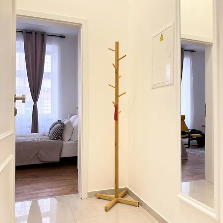 Apartment New! Deluxe In Centre! Florence!